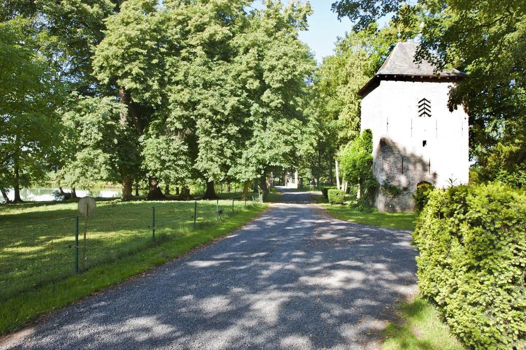 Lozerkasteel Hotel Kruishoutem Luaran gambar
