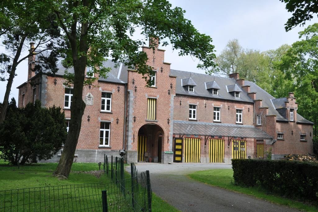 Lozerkasteel Hotel Kruishoutem Luaran gambar